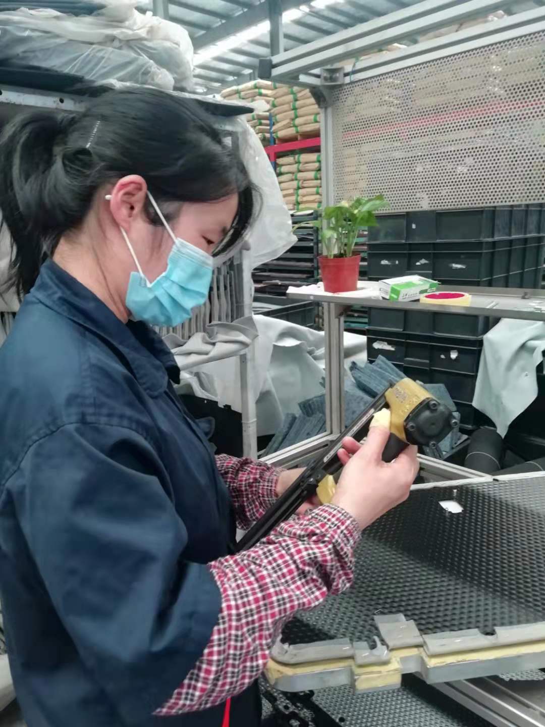 1628667861505142.jpg 沖裁員工照片3.jpg