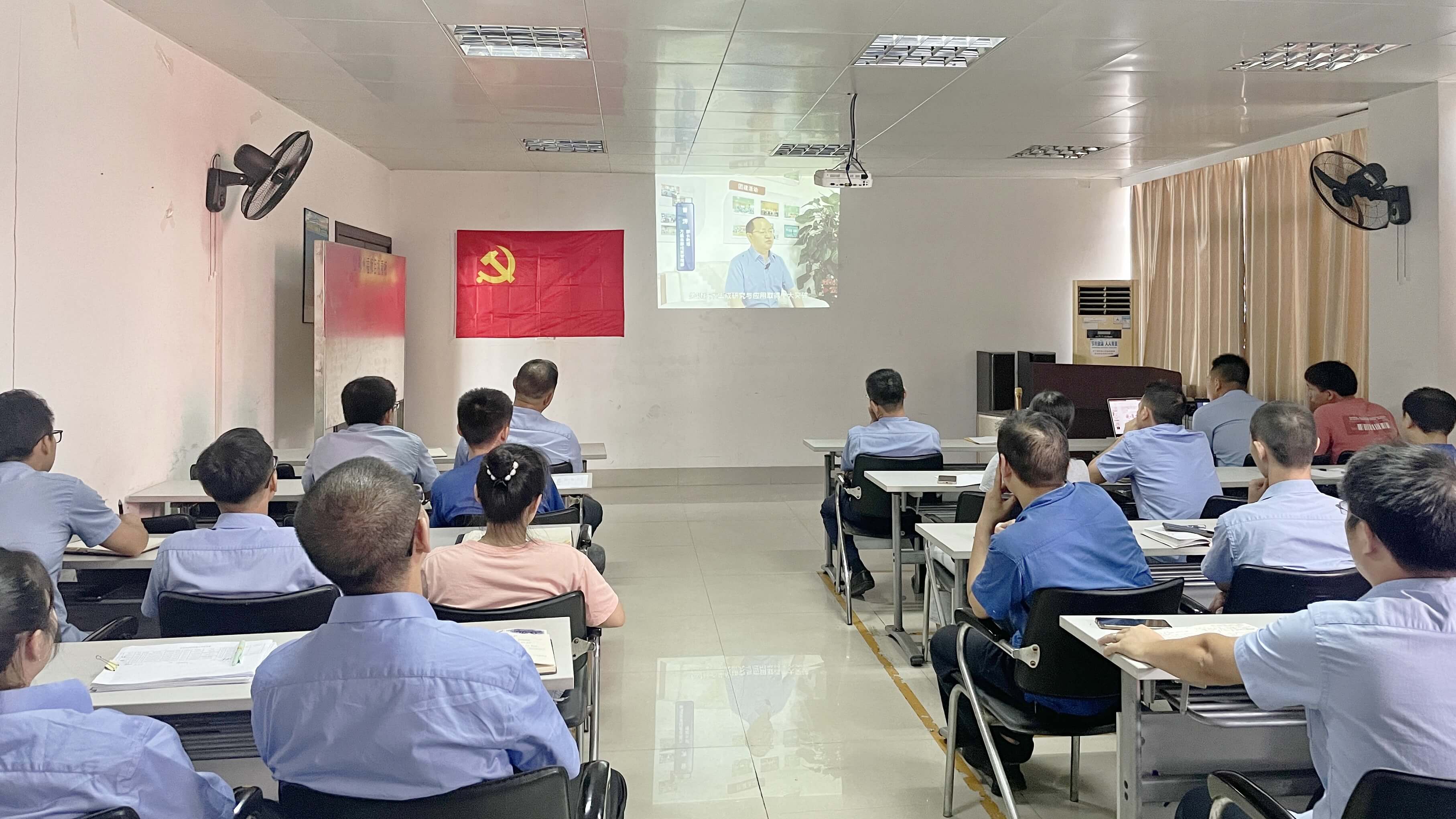 1692061668330532.jpg 專用車_副本.jpg