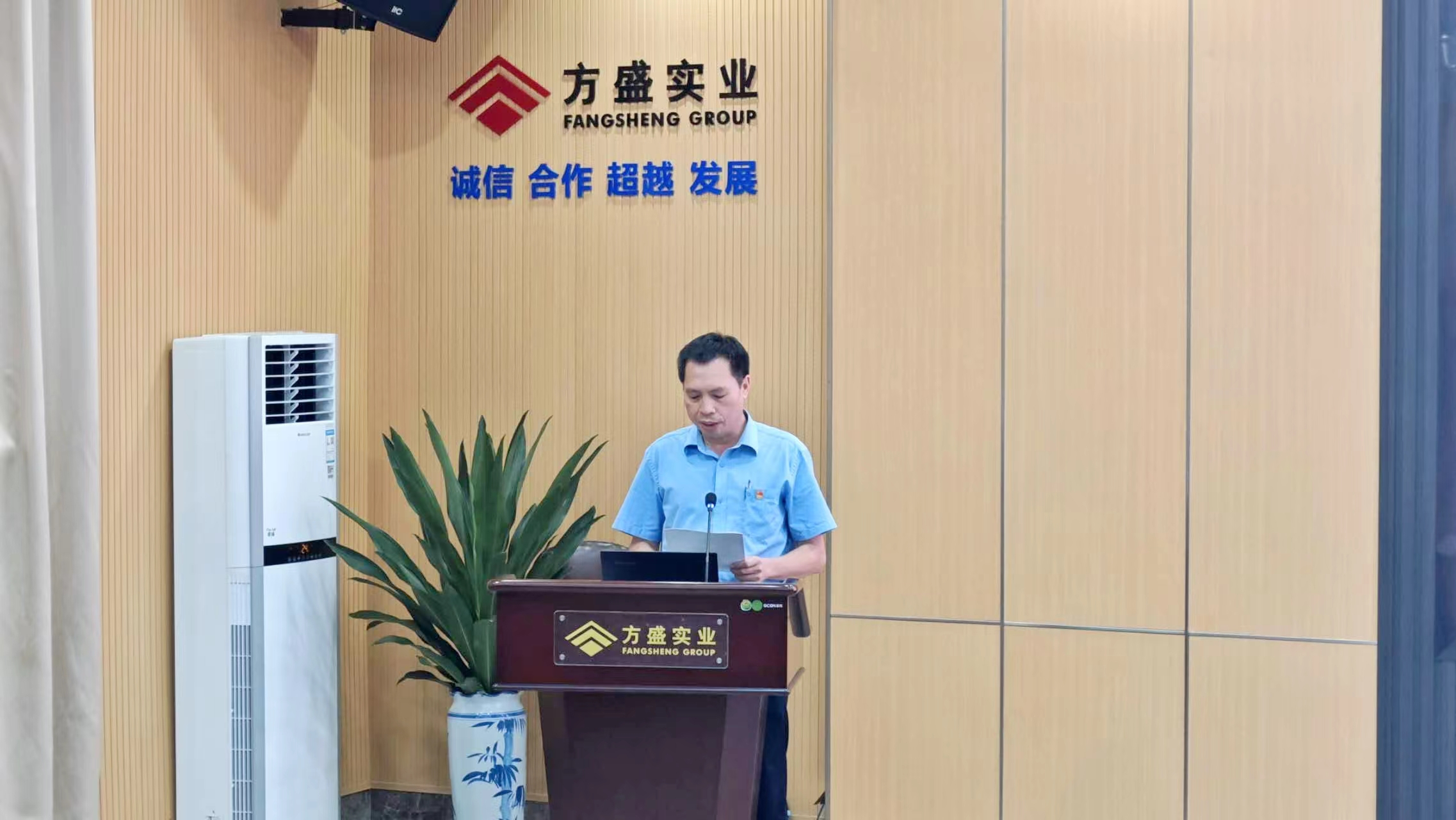 1720161266806533.jpg 648765e6e0c7d98f9326ccb8227834f.jpg